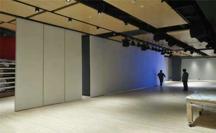 運動木地板結構系統