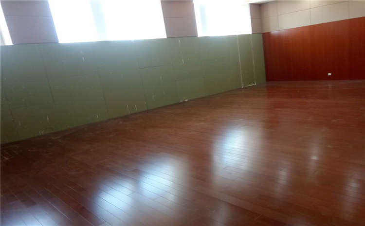 歐氏五角楓舞臺實木地板哪個牌子好？