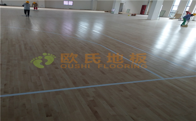 冮蘇宿遷項里學校籃球館木地板案例—歐氏運動木地板廠家